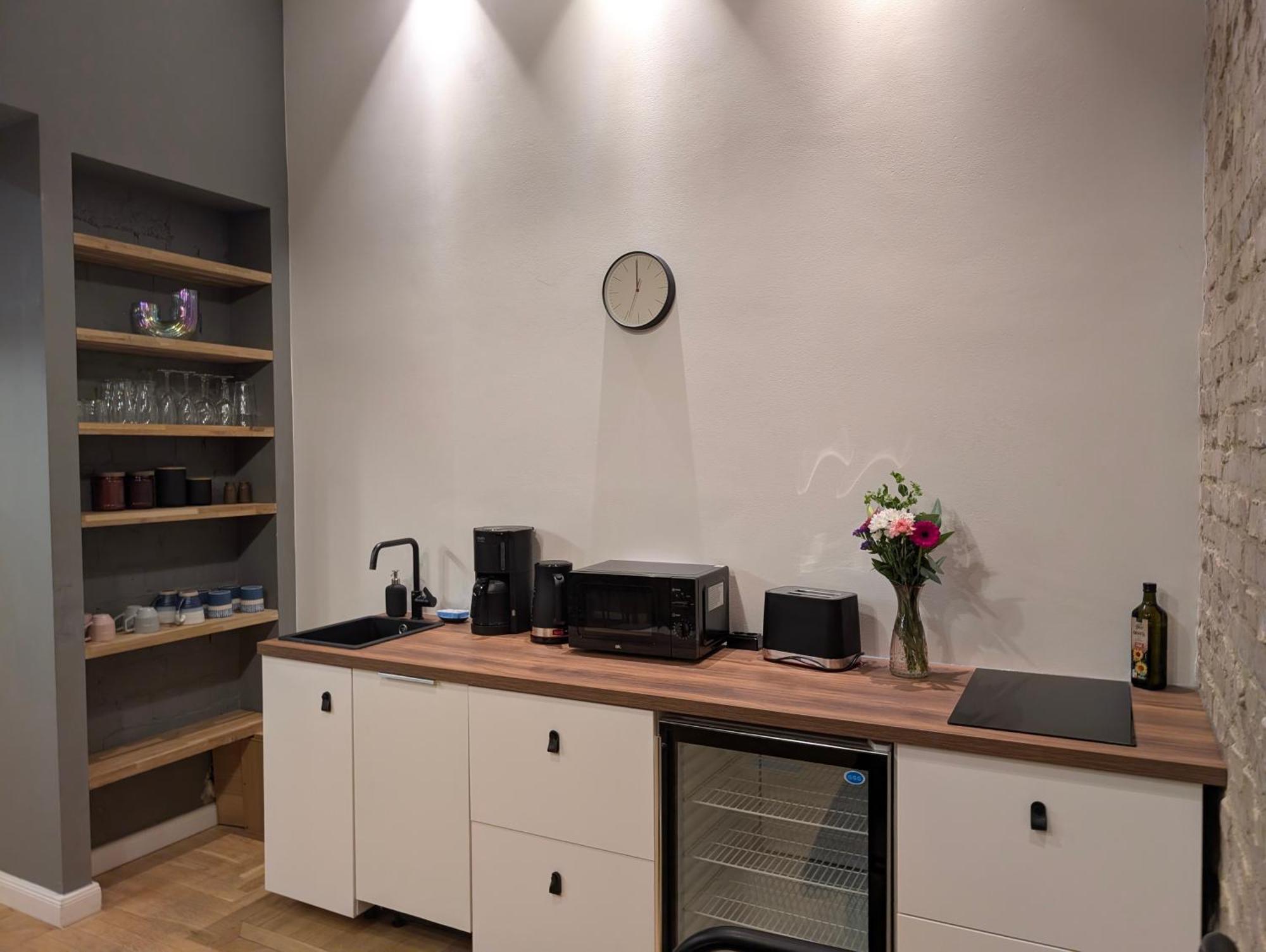 K&S Apartments — Photos 1